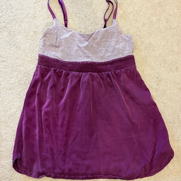 Lululemon tank - Picture 2 of 2